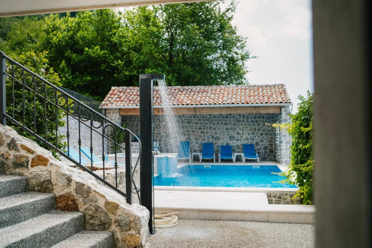 Villa Dub Kotor Eksteriør bilde